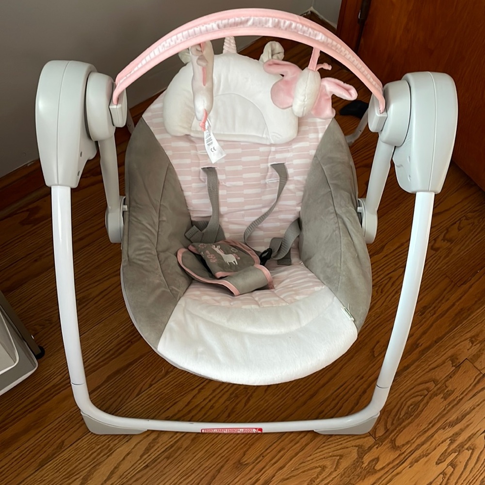 GRACO baby swing